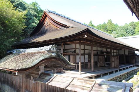 宗祖殿|西教寺の駐車場や本堂、客殿、庭園などの見どころを紹介！